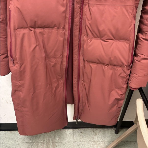 Lulu lemon jacket - Picture 6 of 7